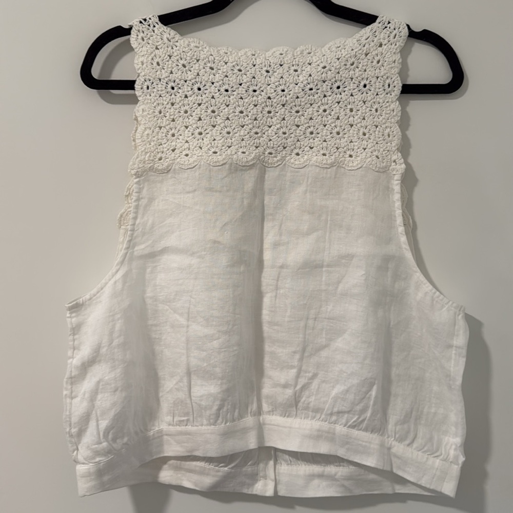 Madewell Embroidered V-Neck Bubble Top - Picture 8 of 8